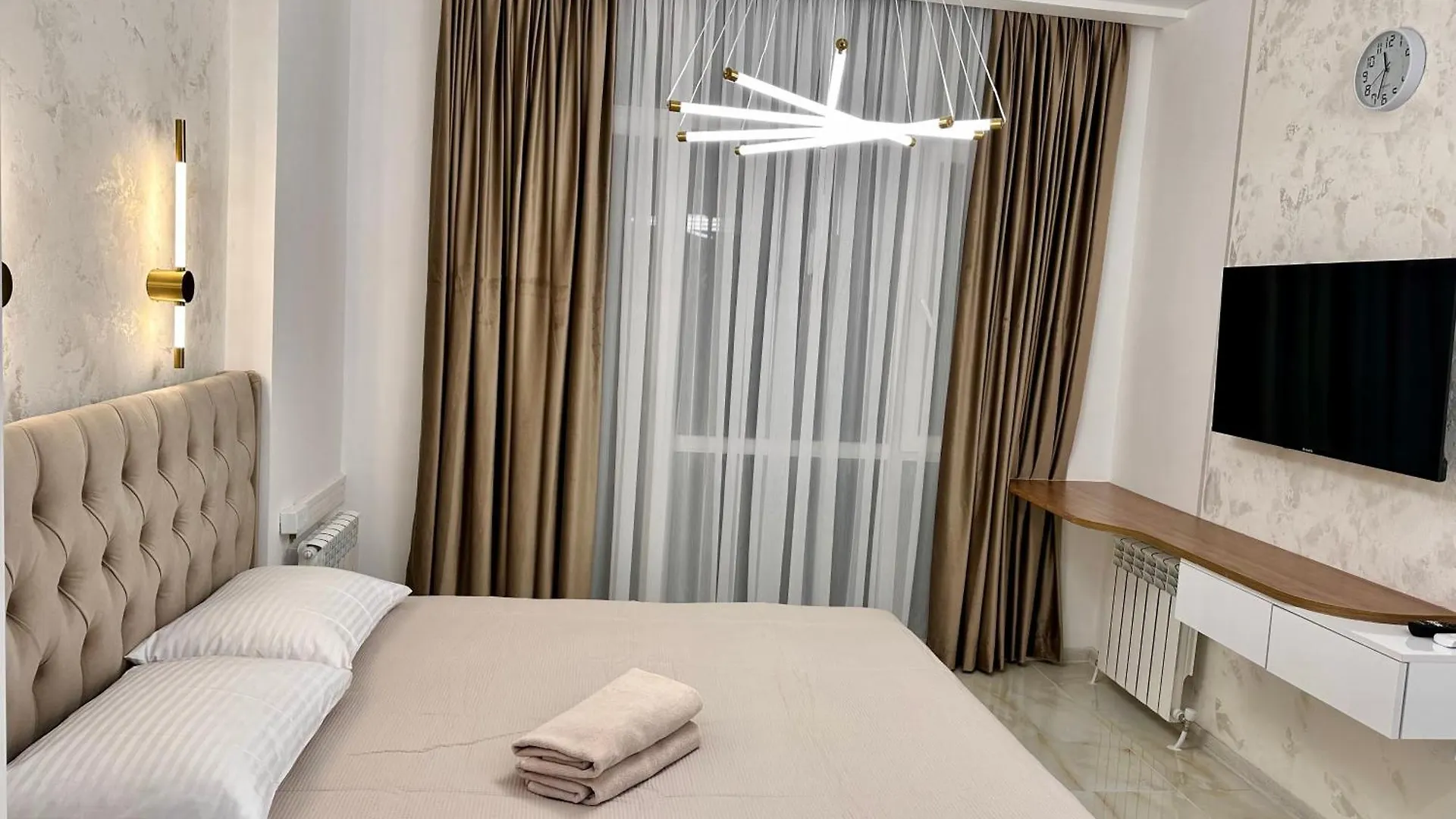 Elen'S Bi Residence Batumi Georgia